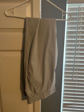 Men's Tailored Light Gray Dress Pants